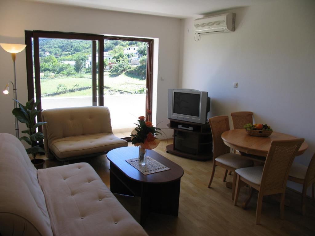 Villa Maja バスカ 部屋 写真