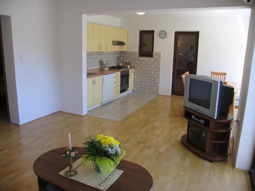Villa Maja バスカ 部屋 写真